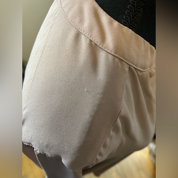 GOO YOO Beige Light Weight Long Sleeve Blouse Large - Picture 4 of 6